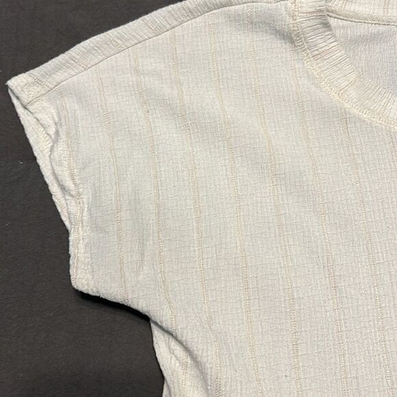 Blu Pepper Blouse - Picture 3 of 6